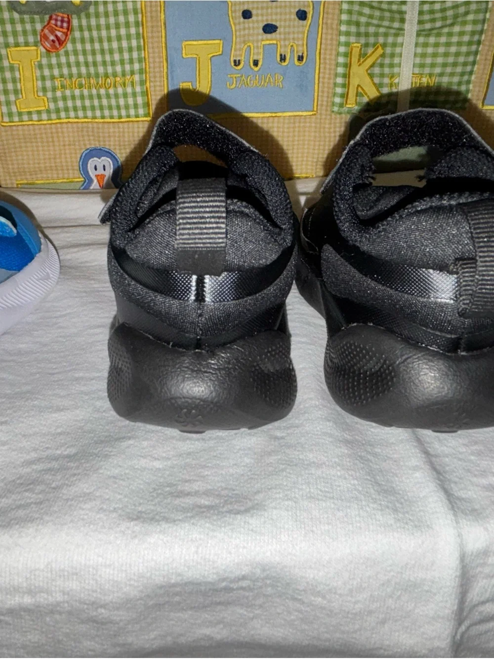 Nike Kids Velcro Sneakers in Blue and Black